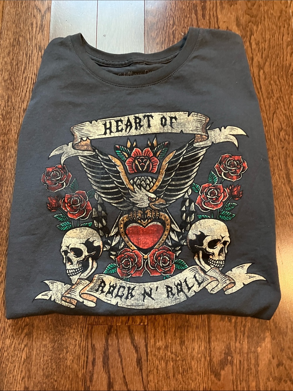 Rebellious One- 'Heart of Rock N' Roll' Graphic Tee W/Red Roses &FREE GIFT!! :)